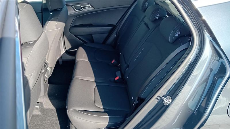 Kia Sportage 1,6 T-GDi COMFORT - fotka 11 z 12