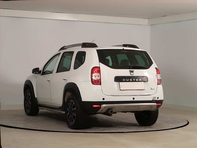 Dacia Duster (2016) 1.5 dCi, 4X4, Navi, Tempomat - fotka 4 z 17