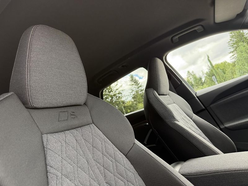 Audi Q5 (2026) TDI 150kW 4X4 S-LINE R20 3D!!! - fotka 35 z 61