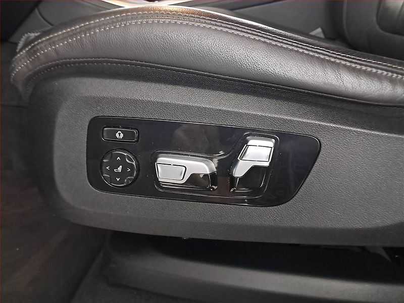 BMW X5 (2021) xDrive30d - fotka 22 z 32