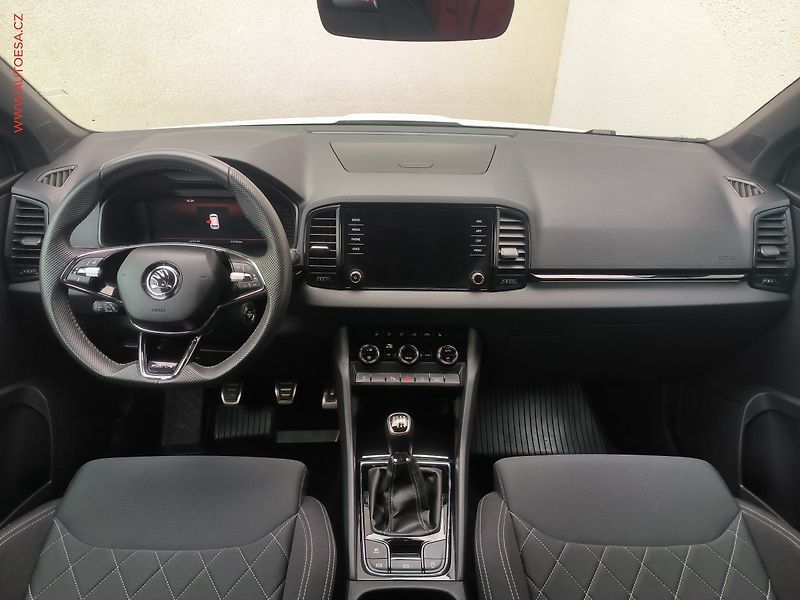 Škoda Karoq (2022) 1.5TSi, 2.maj,ČR, LED, TZ - fotka 8 z 26