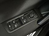 Volkswagen Touran 1,2   TSI 81kW,2.MAJ,SERVISKA - náhled 8