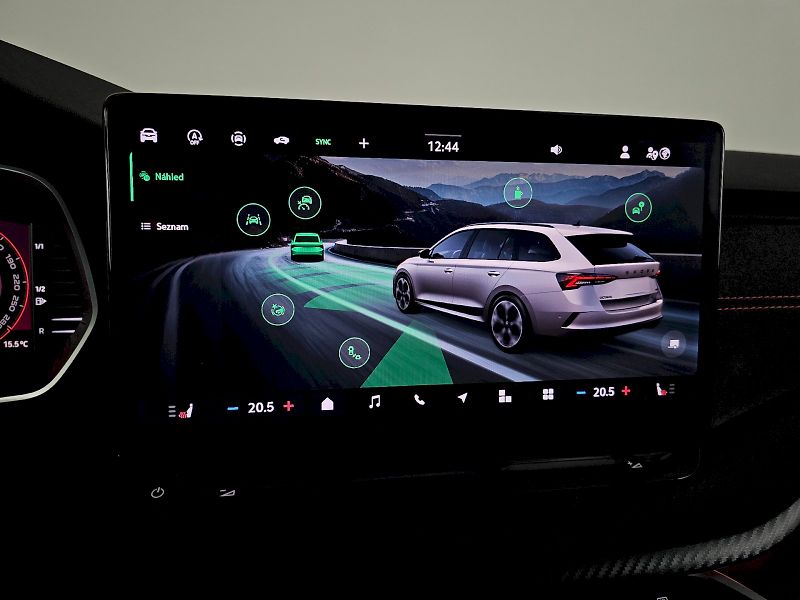 Škoda Octavia (2025) RS 2.0TSi 195Kw RS TAŽNÉ - fotka 19 z 30