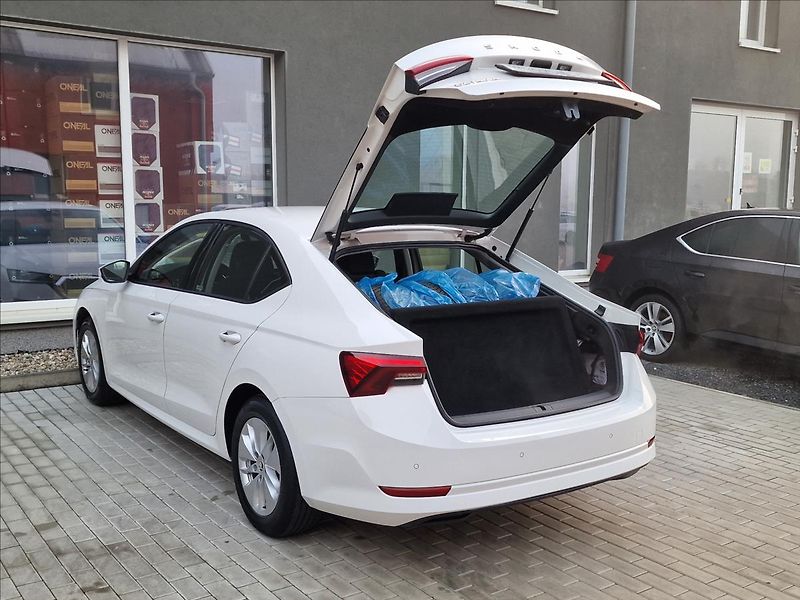 Škoda Octavia 2.0TDI Ambition,ČR,1.Majitel - fotka 41 z 50