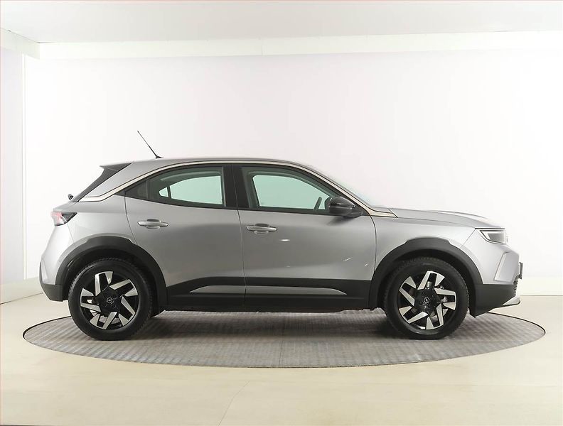 Opel Mokka (2022) Electric 50 kWh, SoH 99% - fotka 6 z 24