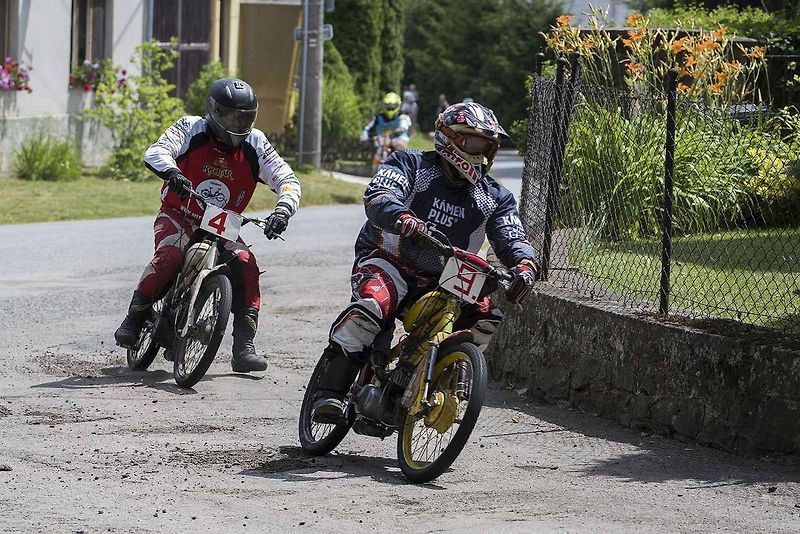První červencová sobota byla v Rychtářově ve znamení mopedů. Moped rallye ho ovládla s čtyřiadvacátým ročníkem.