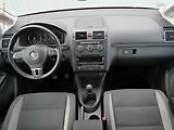 Volkswagen Touran (2014) 1.2 TSi, Life, panor, +kola - náhled 8