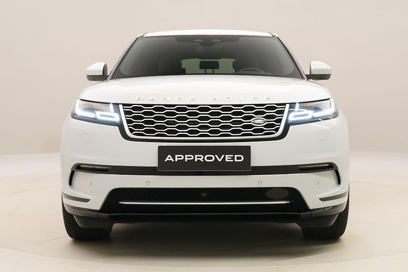 Land Rover Range Rover Velar D200 SE AWD AUT  - fotka 15 z 47