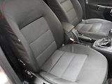 Škoda Octavia (2011) 1.6TDi, ČR, AC, temp - náhled 11