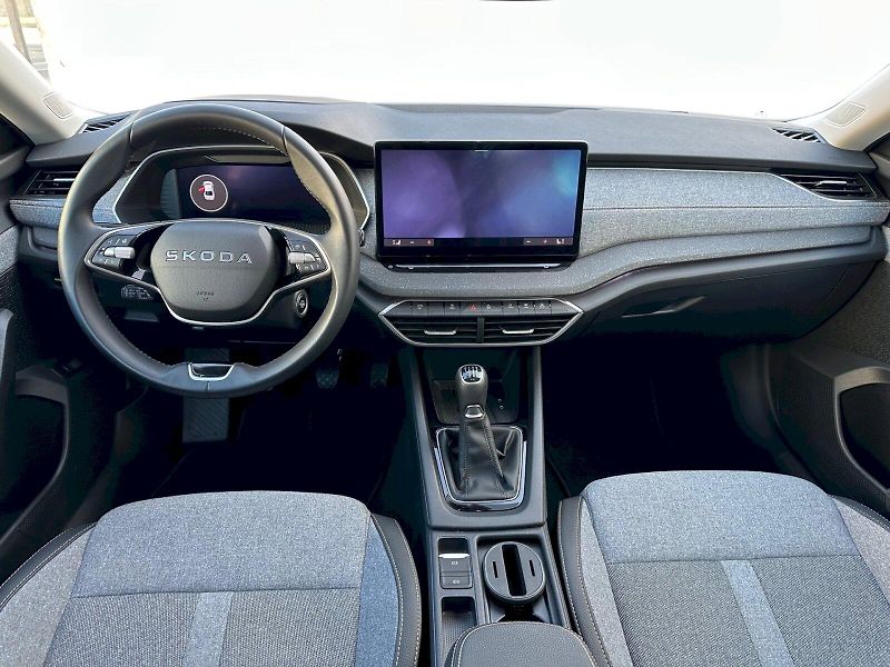 Škoda Octavia (2025) 1,5 TSI / 110 KW / Top Selecti - fotka 5 z 30