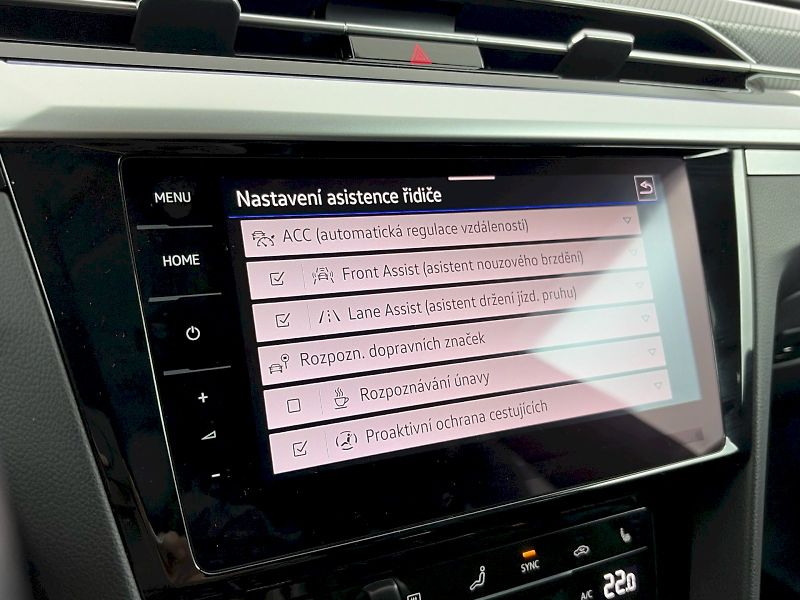 Volkswagen Arteon (2024) R 2.0 TSI 235kW 4Motion DSG - fotka 15 z 35