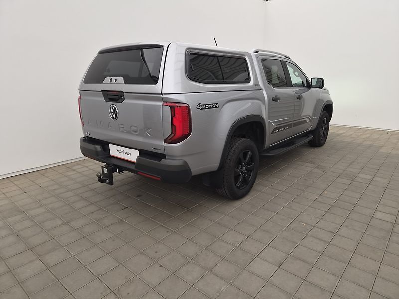 Volkswagen Amarok 3.0 TDi 4x4 PanAmericana - fotka 2 z 28