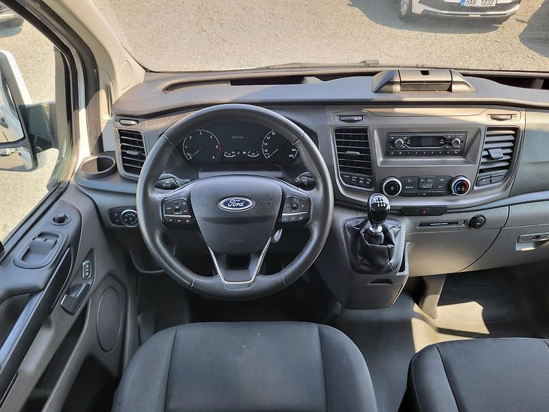 Ford Transit Custom 2.0 EcoBlue mHEV 96kW 6míst L2 - fotka 9 z 47
