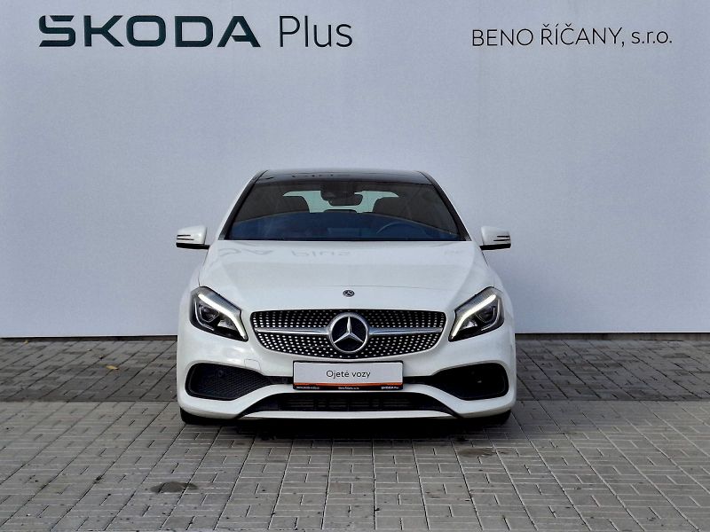 Mercedes-Benz Třídy A (2017) AMG Automat 4 Matic 2,0i 135kW - fotka 4 z 35