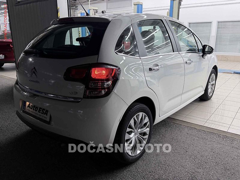 Citroën C3 (2014) 1.0vti, AC, el. výbava - fotka 2 z 3