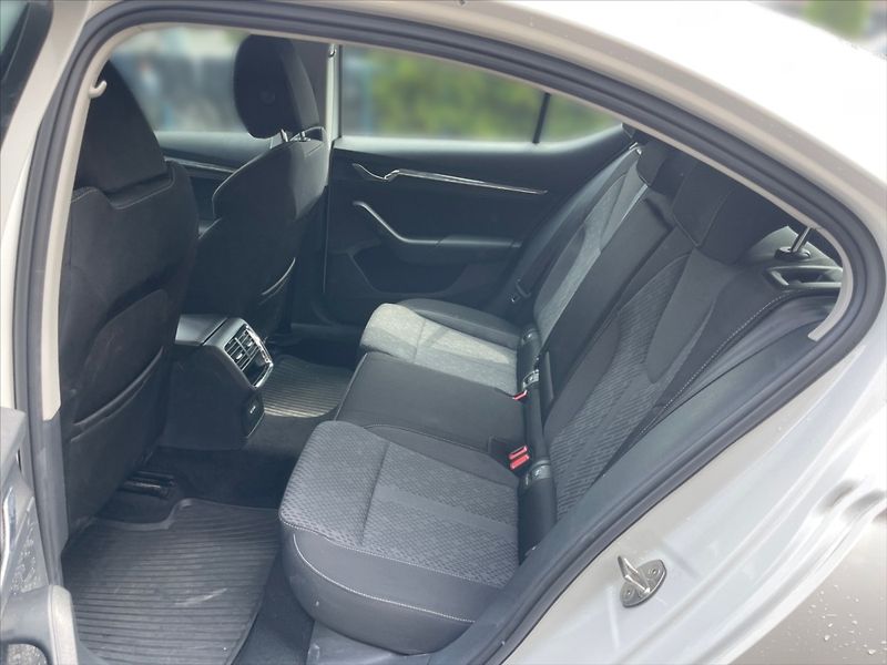 Škoda Octavia 1,5 TSI 110 Style - fotka 8 z 11