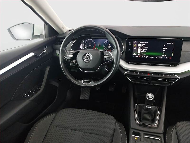 Škoda Octavia (2020) Style Plus 1.5 TSI, Serv.kniha - fotka 7 z 22