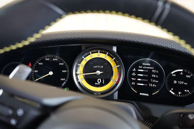 Porsche 911 GT3 Touring, Lift, Bose, PDLS - fotka 26 z 45