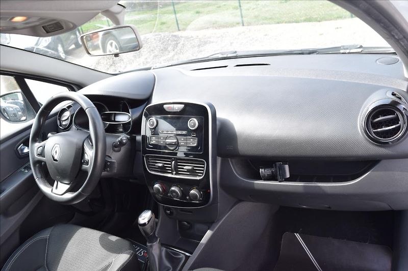 Renault Clio 1,2 i 54KW KLIMA ALU - fotka 22 z 47