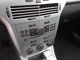 Opel Astra (2010) 1.7 CDTI, jezdí výborně - náhled 12