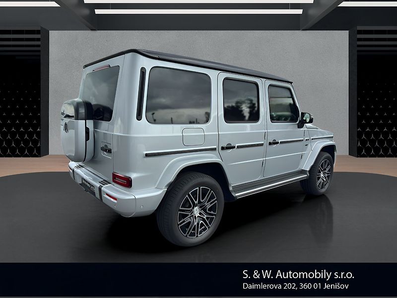 Mercedes-Benz Třídy G G 580 s technologií EQ - fotka 5 z 31