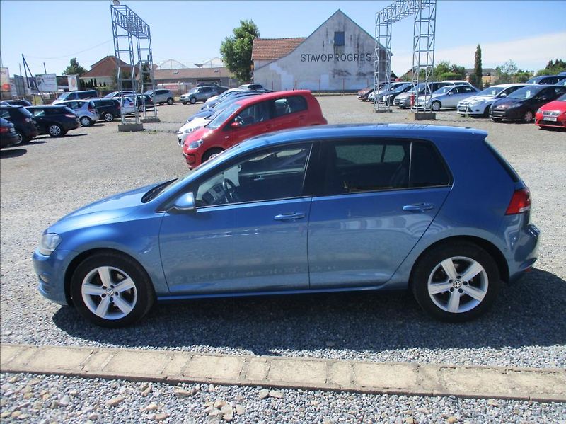Volkswagen Golf 1,4 TSI,digiklima,xenon,s.kn. - fotka 4 z 41