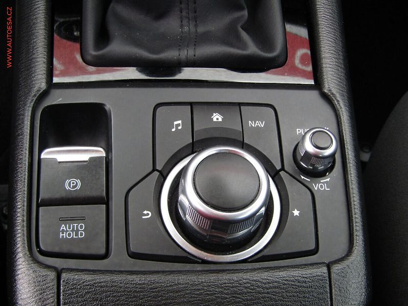 Mazda CX-3 (2019) 2.0i, ČR, LED, autoAC, temp - fotka 13 z 18