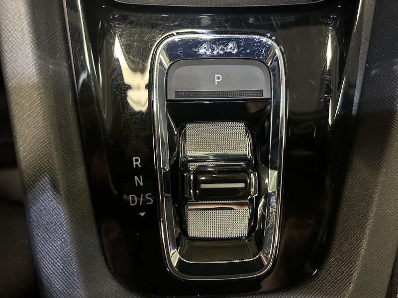 Škoda Octavia (2023) 2.0TDi DSG 4x4 Styl LED HUD TZ - fotka 15 z 34