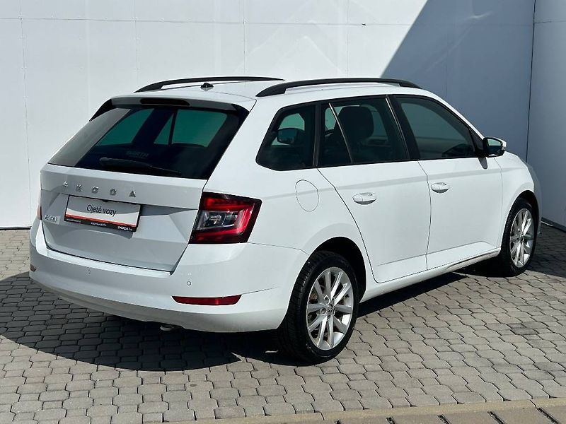 Škoda Fabia Style 6MP 1,0TSI - fotka 2 z 22