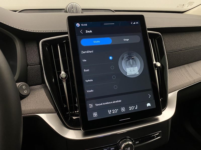 Volvo XC90 T8 AWD RECHARGE ULT REZERVACE - fotka 61 z 68