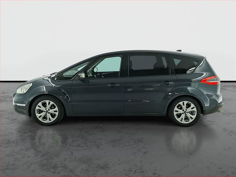 Ford S-MAX (2014) 2.0 TDCi, 7 míst, Navi - fotka 3 z 23