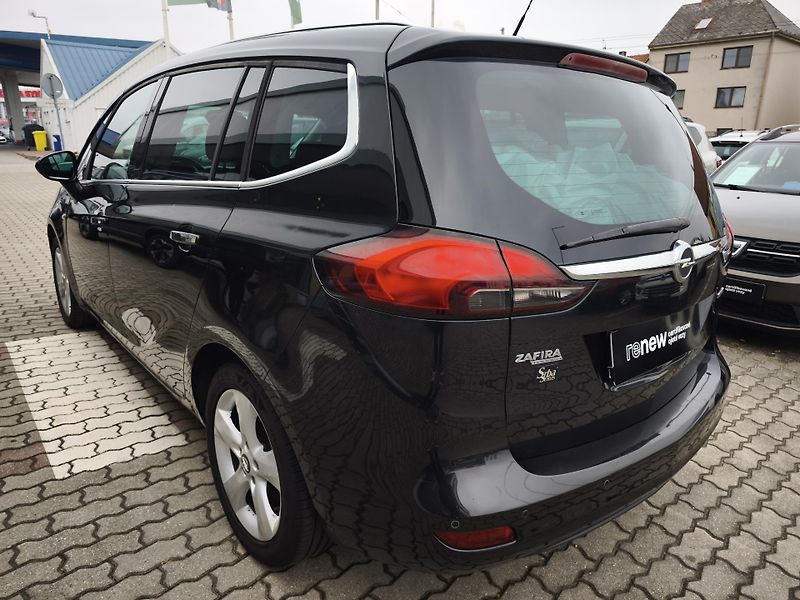 Opel Zafira 2012 ČR 1.4T 103kW  - fotka 4 z 34