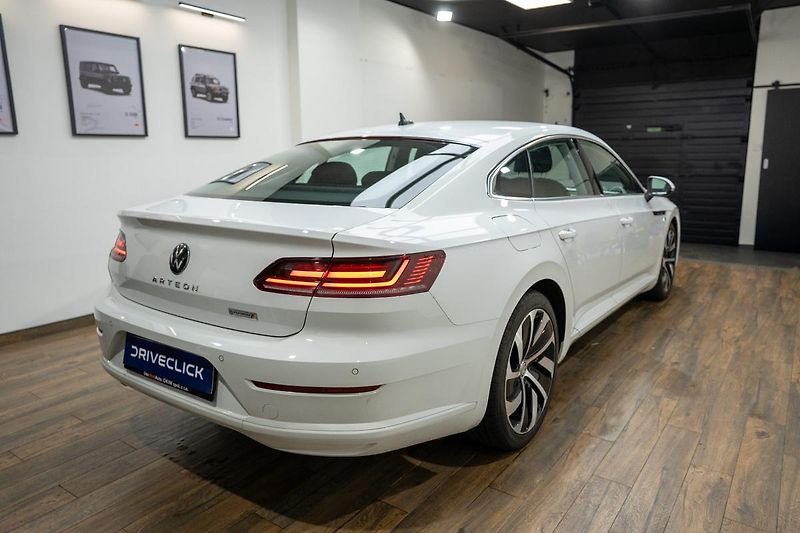 Volkswagen Arteon 2.0 TDI DSG  R-Line 110 kW - fotka 4 z 29
