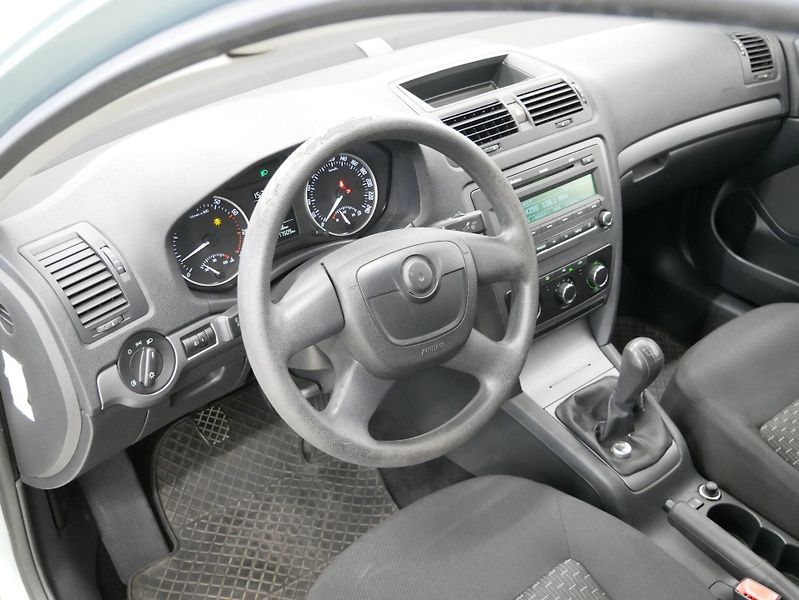 Škoda Octavia - fotka 14 z 20