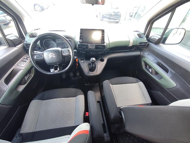 Citroën Berlingo (2018) 1.5HDI XTR 130k MAN6 TZ po STK - fotka 2 z 25