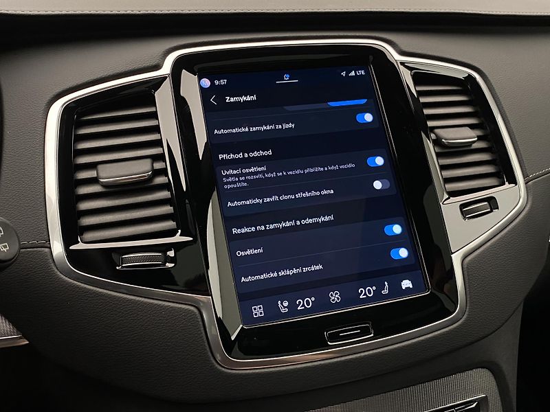 Volvo XC90 B5 AWD BRIGHT PLUS AUT 7míst - fotka 59 z 64