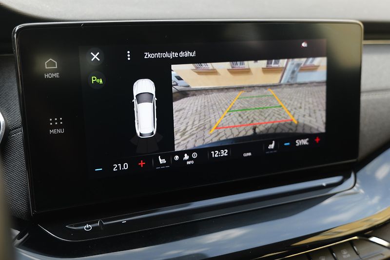 Škoda Octavia 1.5TSI Kam Ad.Temp. KESSY Taž - fotka 30 z 43