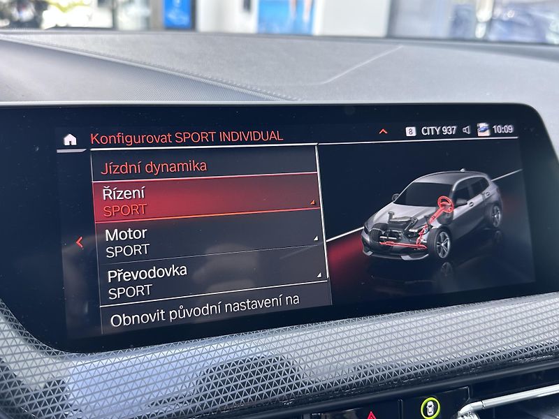 BMW Řada 1 118i Model Sport Line - fotka 16 z 23
