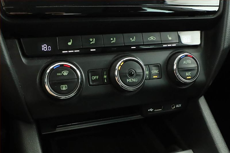Škoda Octavia (2015) Edition 2.0 TDI, Automat, Navi - fotka 17 z 20