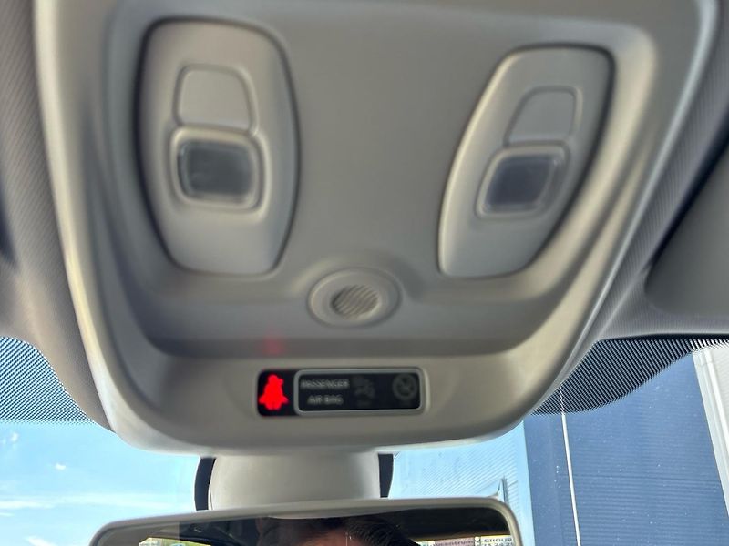 Renault Captur (2019) LIMITED MAN6, ČR - fotka 37 z 46