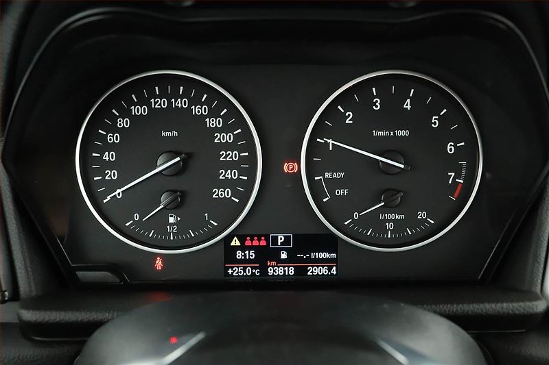 BMW Řada 2 (2018) 218i Active Tourer, Automat - fotka 15 z 17