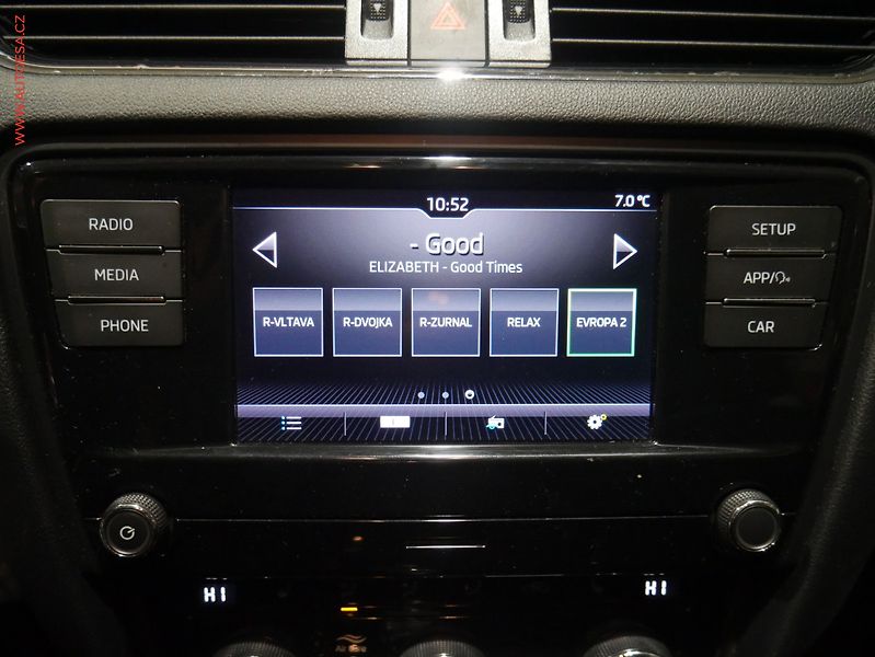 Škoda Octavia (2018) 1.6 TDi, 2.maj,ČR, Ambition - fotka 14 z 17