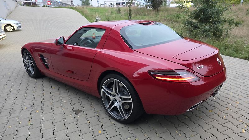 Mercedes-Benz SLS AMG (2011) EU PRAVIDELNÝ SERVIS MB - fotka 5 z 11