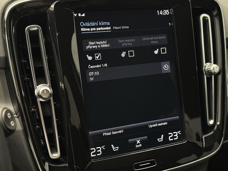 Volvo XC40 T4 RECHARGE ULTIMATE AUT - fotka 44 z 51
