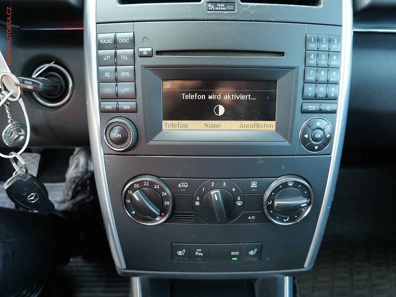 Mercedes-Benz Třídy B (2011) 1.5 B 160, ČR, AC - fotka 15 z 22