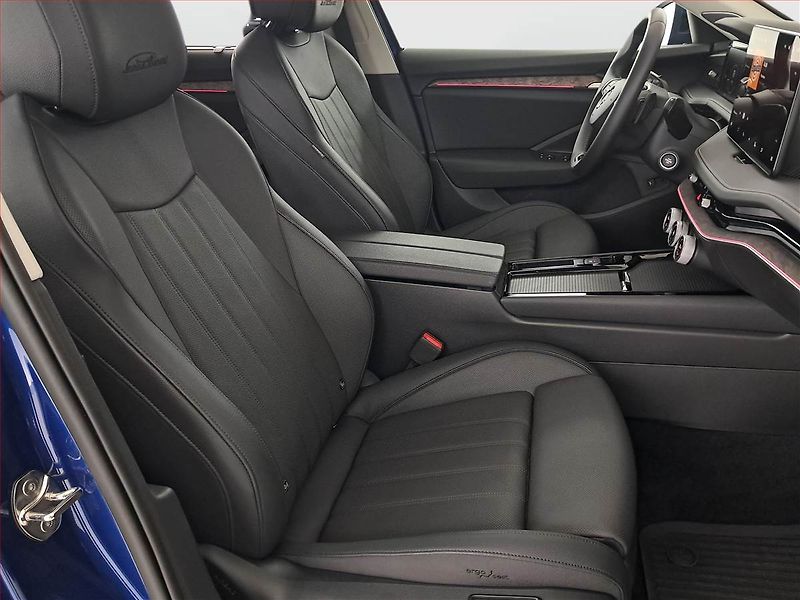 Škoda Superb (2024) 2.0 TDI - fotka 9 z 22
