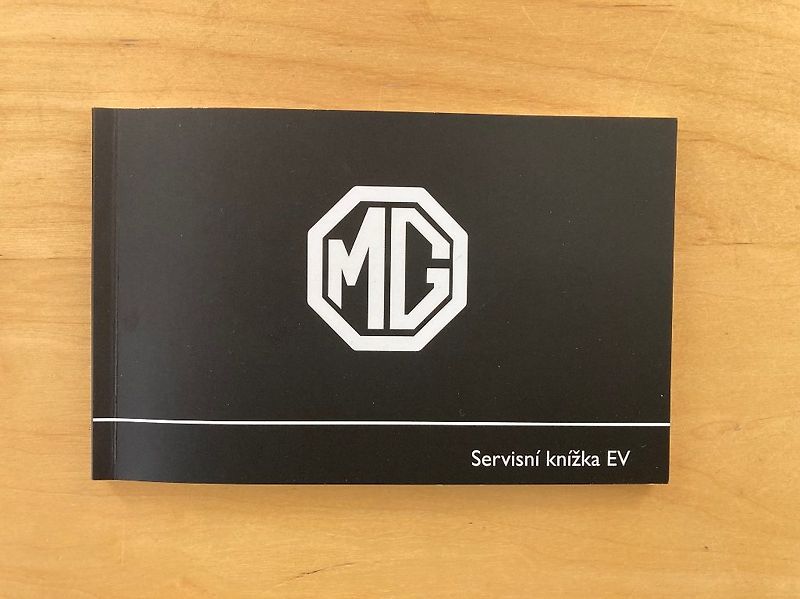 MG MG4 (2023) Electric Elegance (64 kWh) - fotka 35 z 37