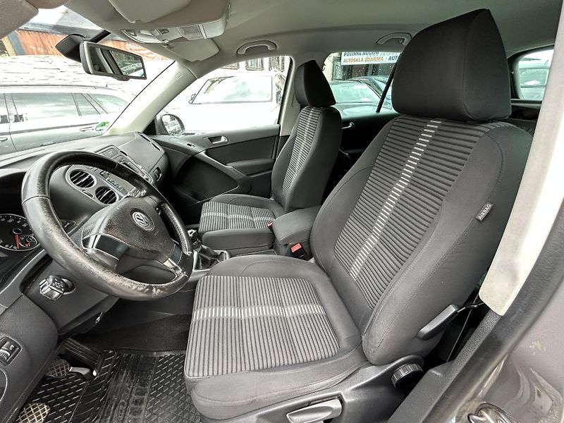 Volkswagen Tiguan (2009) 1.4 TSi 110 KW 4x4 - fotka 14 z 34