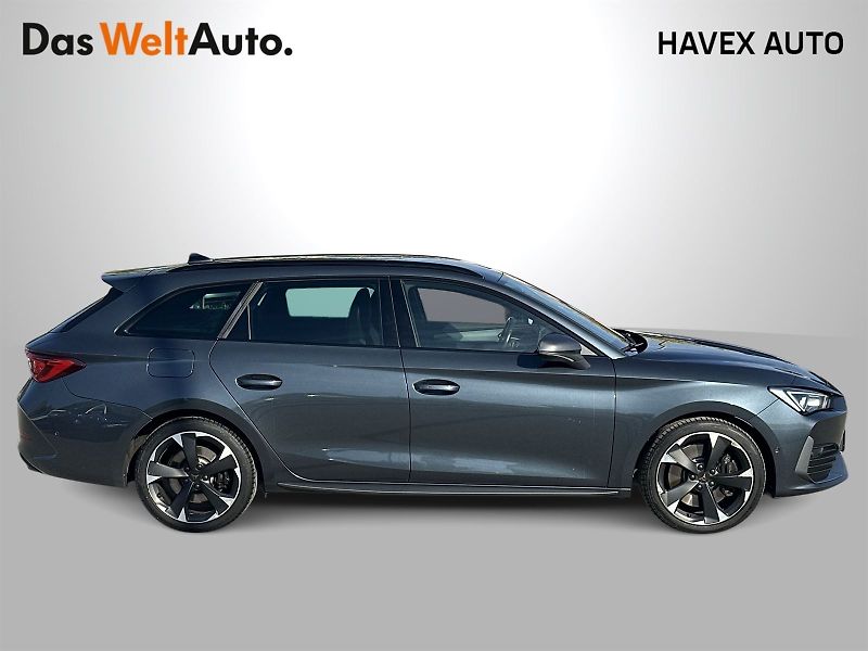 Cupra Leon (2021) ST 2.0 TSI DSG FR - fotka 32 z 32