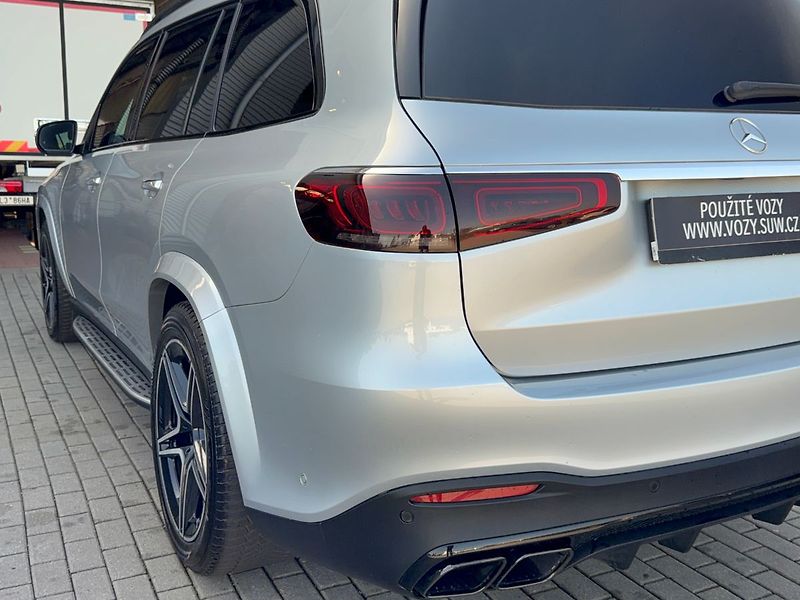Mercedes-Benz GLS 400 d 4MATIC - fotka 12 z 39